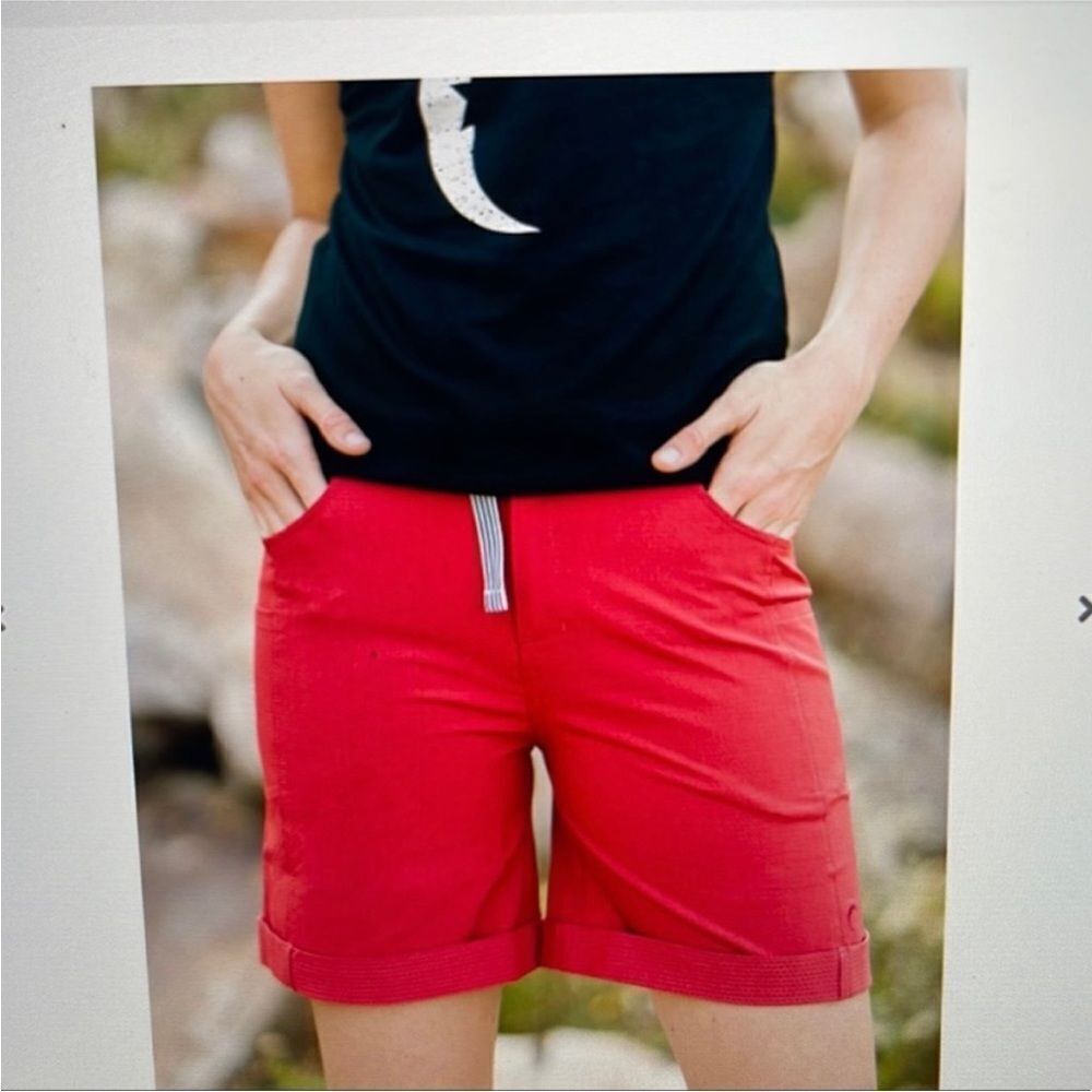Zyia Active Shorts Womens XL Red Not Just A Trail Short Long Ladies